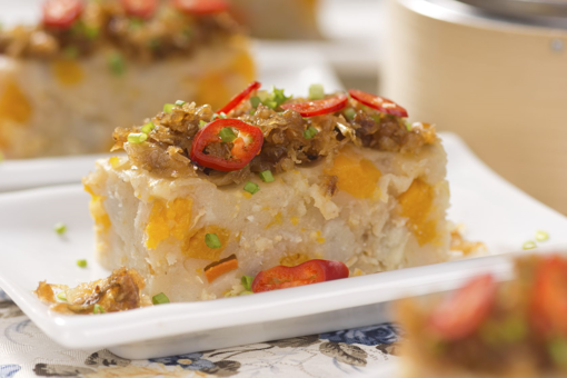 Picture of GB -C- 'HARA' STEAMED PUMPKIN CAKE (HALAL) 3.8KG, *serves approx 40 children *fresh 2 days shelf life